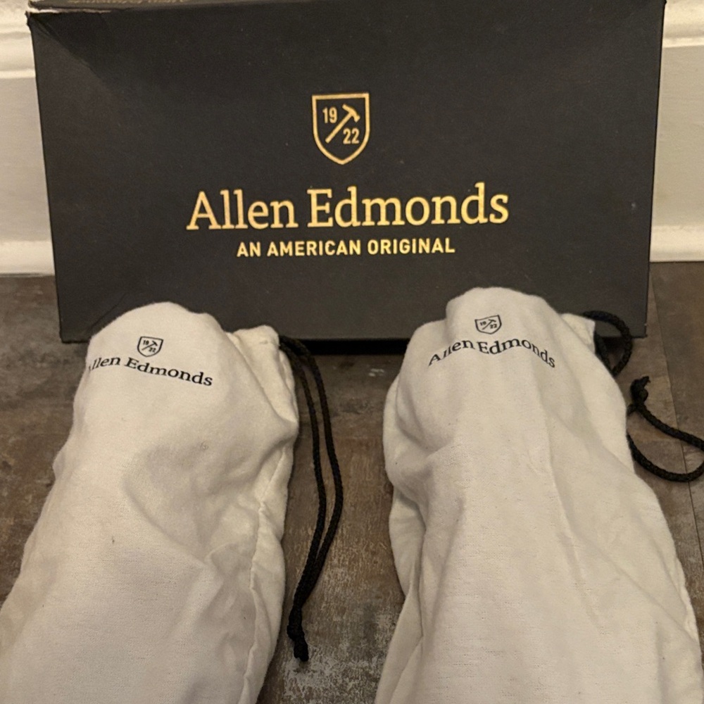 Allen Edmonds Cream Shoe Bags